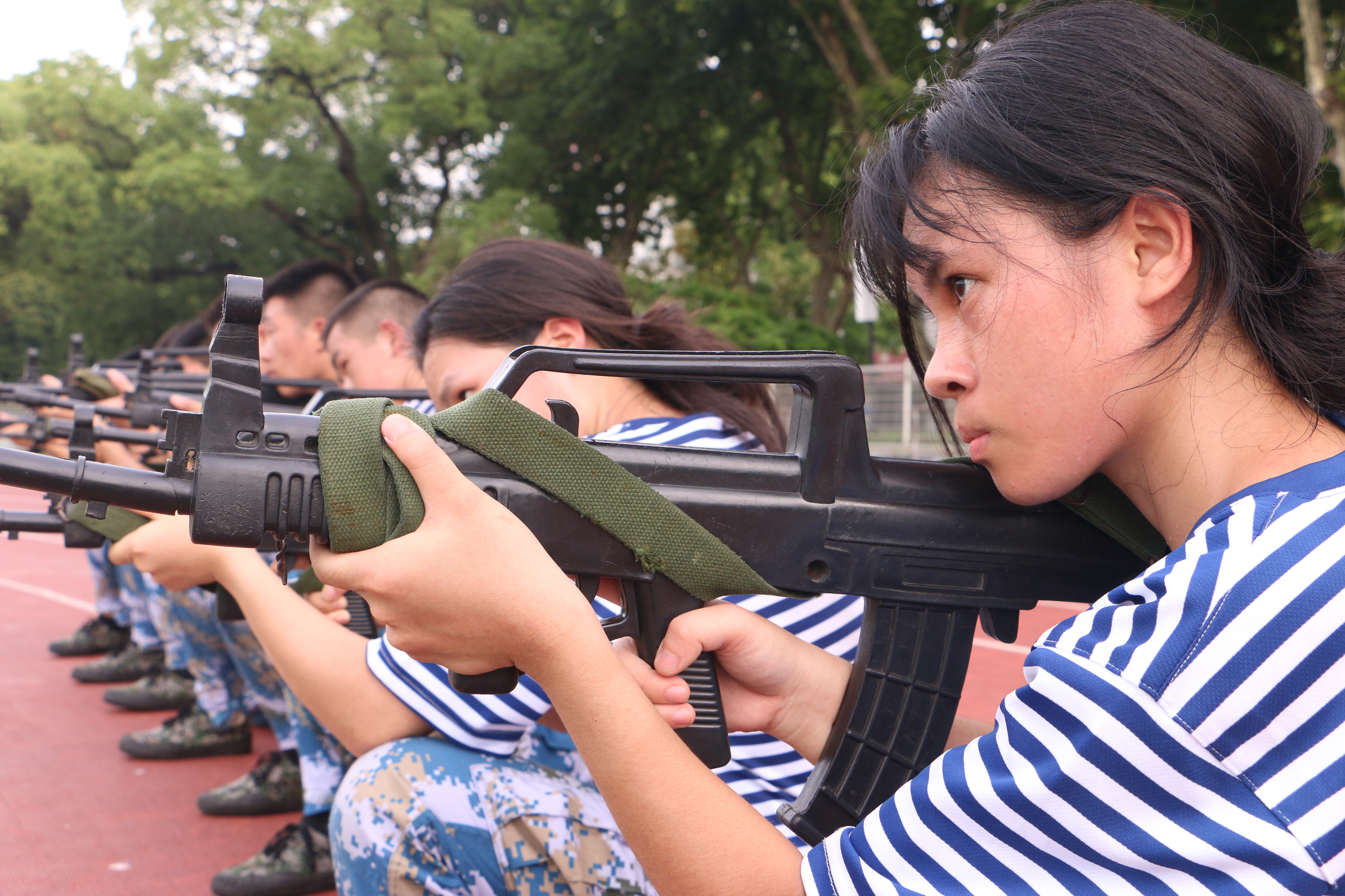 1689663911323769.jpg 军事技巧训练1.JPG