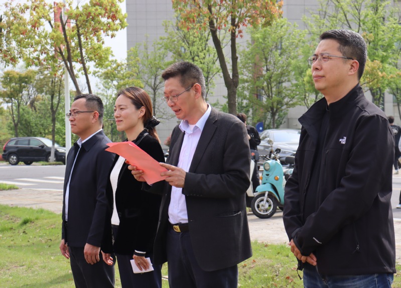 1713338123519809.jpg 1713338123519809.jpg