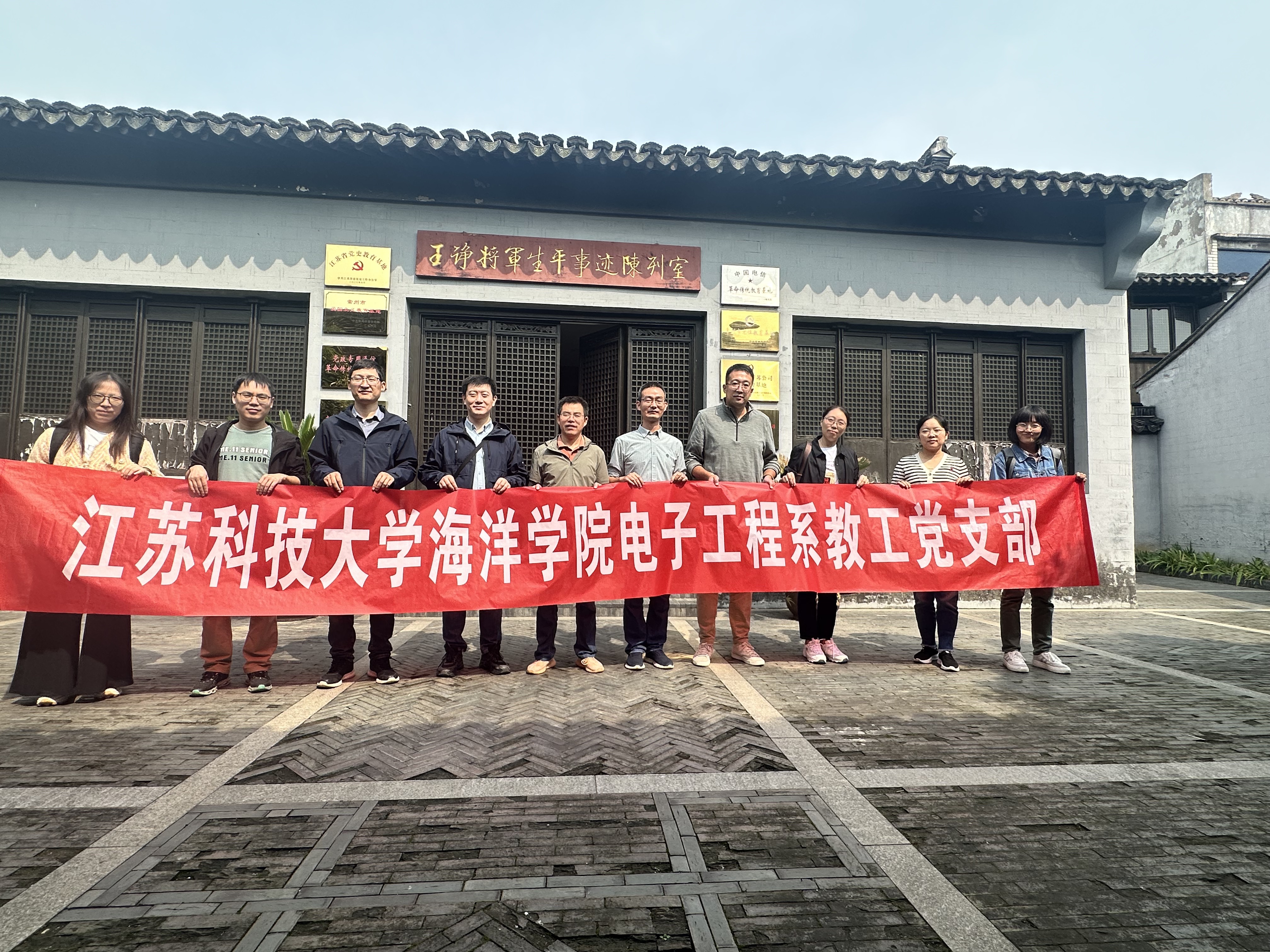 1729061359157211.jpg 4977E77034C94607DD01000CC97EC3B6.jpg